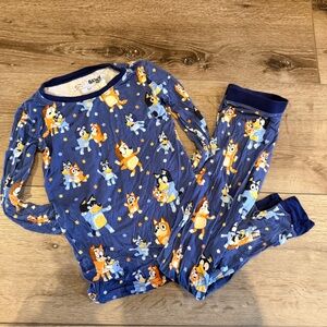 Kids Pajamas - Bluey! Little sleepies size 5/6